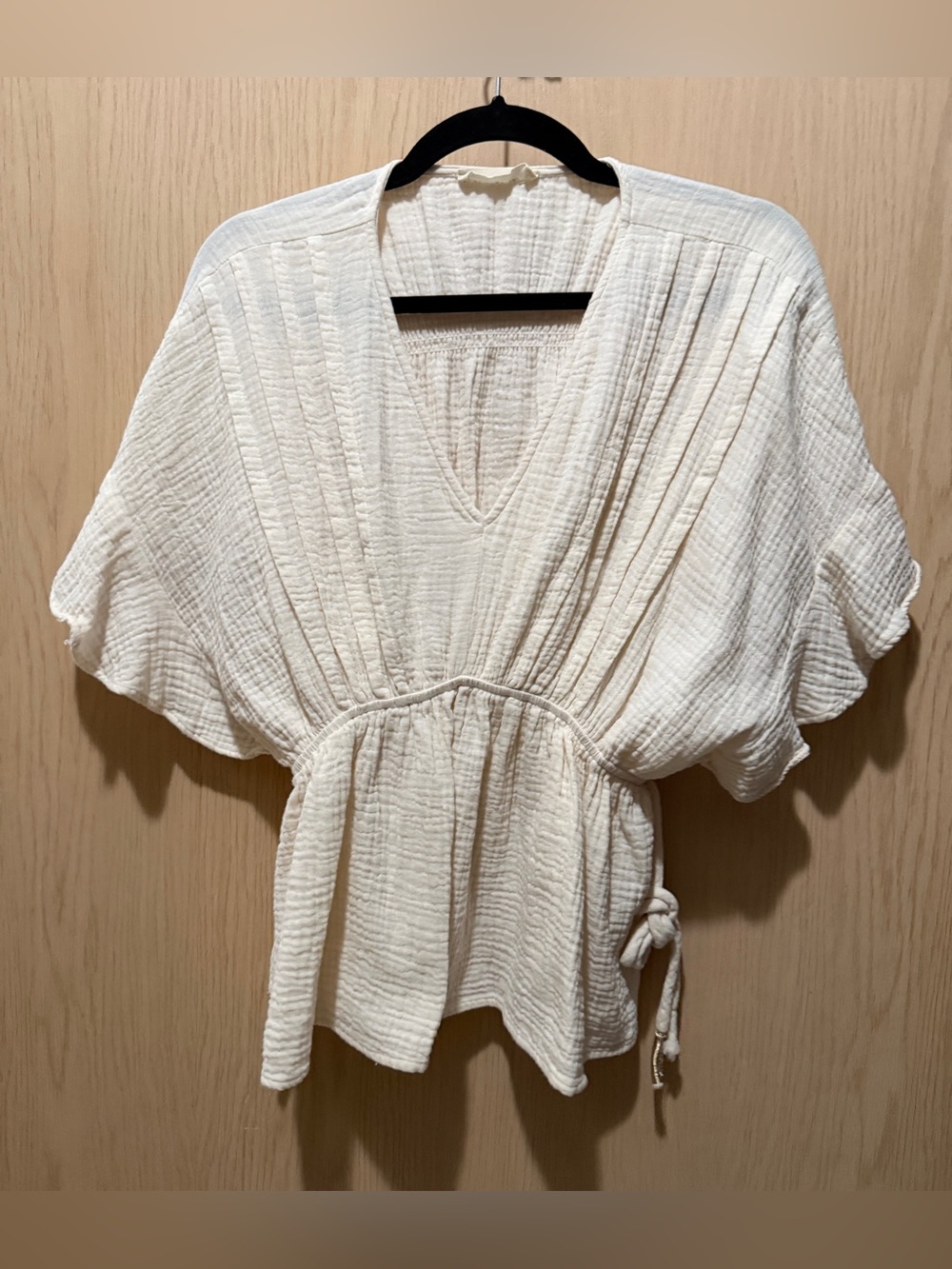 By Together Ivory Gauze Flutter Sleeve Peplum Top L Boho